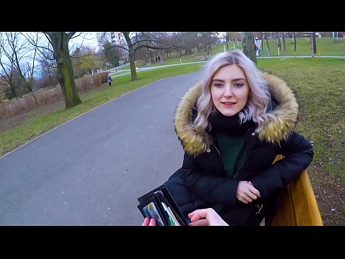 ❤️ Ezezagun baten esperma beroa irensten du diruaren truke - Eva Elfie-k parkean putz egin du ❤❌ Azal bideoa %eu.porn-milf300.ruan ❤